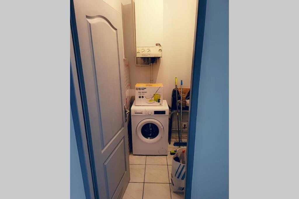 Apartament Le T3 A 600Metre Du Vieux Port Proche De La Gare Marsylia Zewnętrze zdjęcie